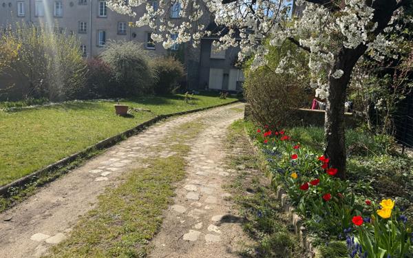 Maison à vendre    5 pièces •  Fleury-les-Aubrais