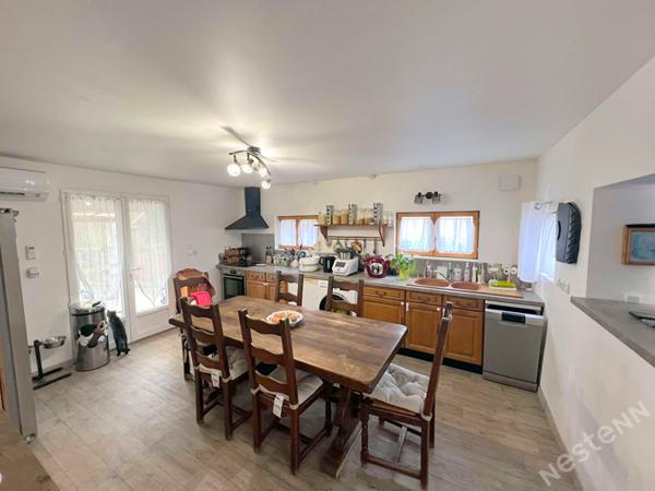 CHAUMONT EN VEXIN Maison de 75 m² avec dépendance attenante et communicante de 50 m² au sol (+ combles aménageables) sur 1500 m² de terrain