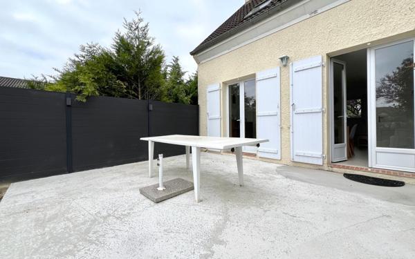 Maison à vendre    6 pièces • 107 m2 Noiseau