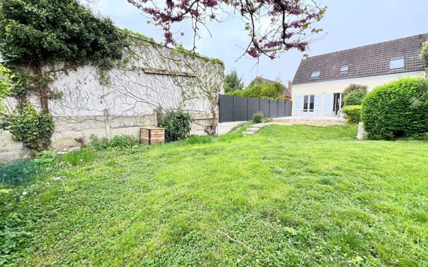 Maison à vendre    6 pièces • 107 m2 Noiseau