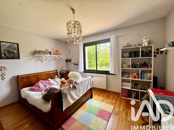Maison à vendre 8 pièces 187 m² Tiercé