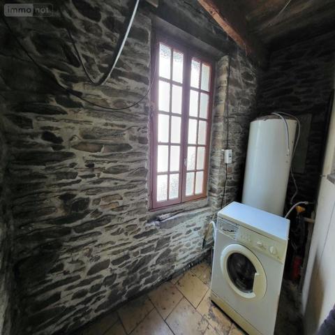 Maison à vendre à Landeleau dans le Finistère (29530), ref : 29126-723