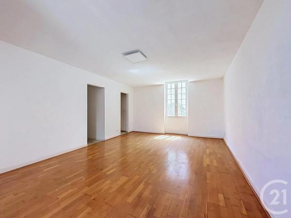 Appartement F4 à vendre  4 pièces - 95 m 2   PAMIERS  - 09