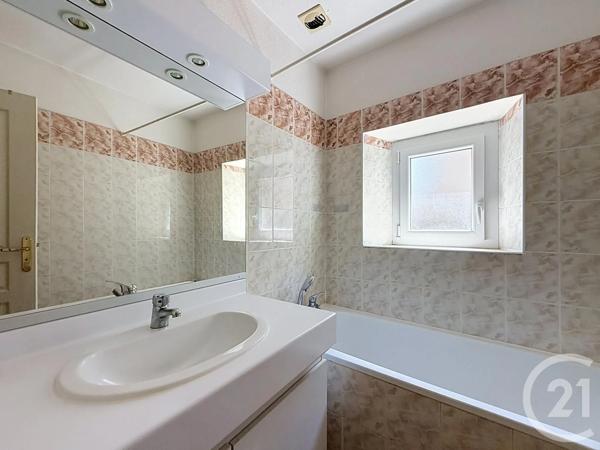 Appartement F4 à vendre  4 pièces - 95 m 2   PAMIERS  - 09