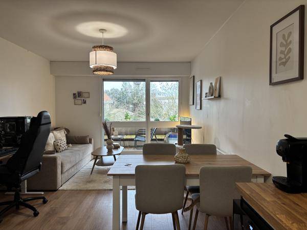 Appartement T2 avec loggia proche centre-ville