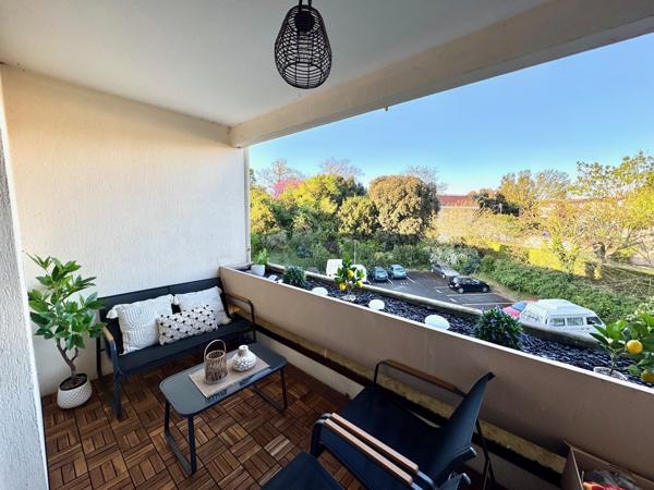 Appartement T2 avec loggia proche centre-ville