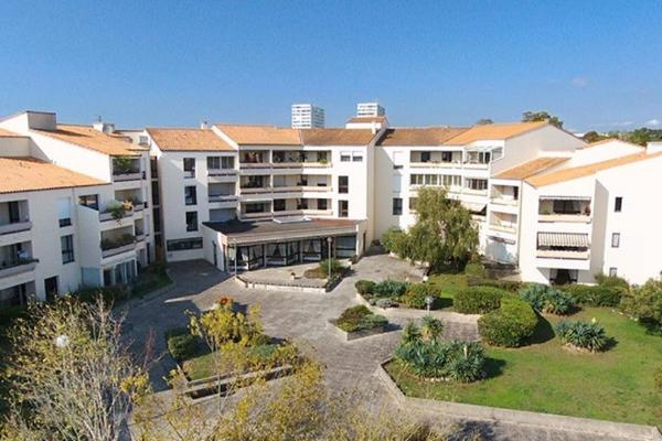 Appartement T2 avec loggia proche centre-ville