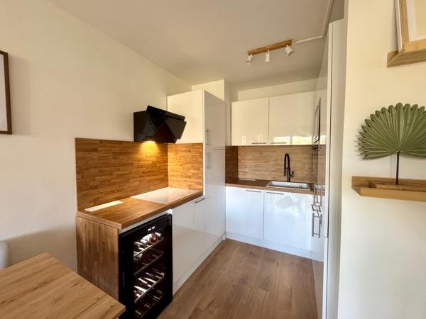 Appartement T2 avec loggia proche centre-ville