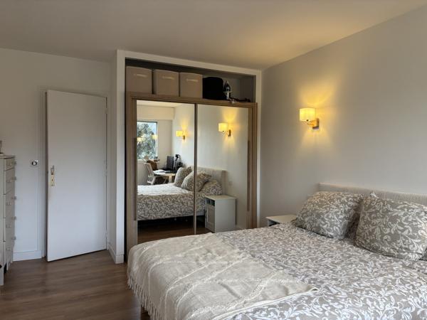 Appartement T2 avec loggia proche centre-ville