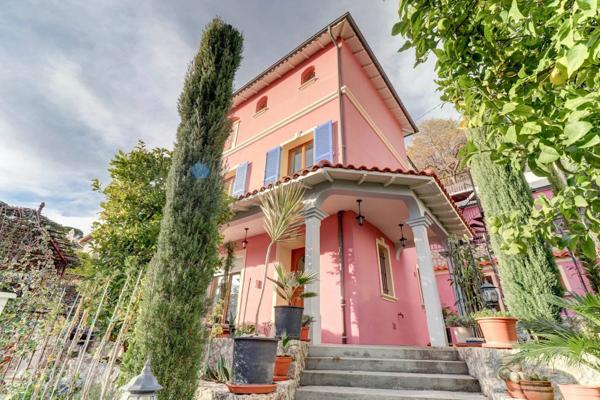 Maison Charmante à Nice avec Confort Moderne