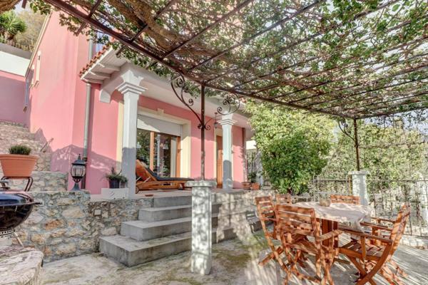 Maison Charmante à Nice avec Confort Moderne