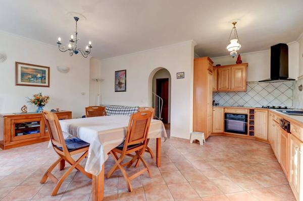 Maison Charmante à Nice avec Confort Moderne