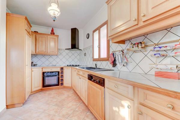 Maison Charmante à Nice avec Confort Moderne