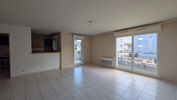 Nantes 4 pièces asc. balcon et terrasse, parkings et cave DPE en C , Nantes