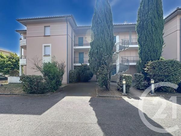 Appartement T2 à vendre  2 pièces - 41,20 m 2   CARBONNE  - 31