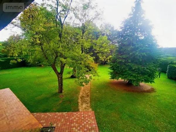 Achat - Maison Saint-Berthevin 53940 11 pièces 280 m 2 3490 m 2