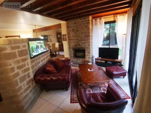 Achat - Maison Saint-Berthevin 53940 11 pièces 280 m 2 3490 m 2