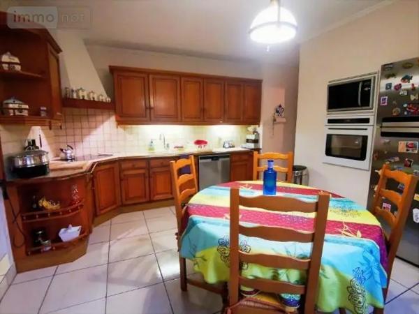 Achat - Maison Saint-Berthevin 53940 11 pièces 280 m 2 3490 m 2