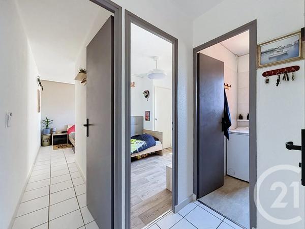 Appartement T3 à vendre  3 pièces - 41,67 m 2   LE CAP D AGDE  - 34