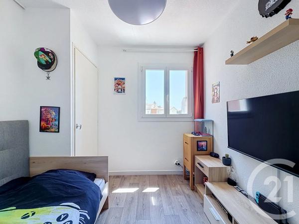 Appartement T3 à vendre  3 pièces - 41,67 m 2   LE CAP D AGDE  - 34