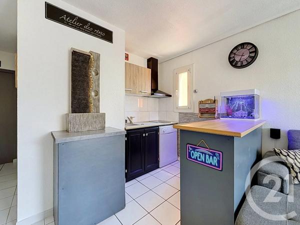 Appartement T3 à vendre  3 pièces - 41,67 m 2   LE CAP D AGDE  - 34
