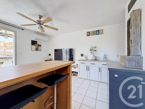 Appartement T3 à vendre  3 pièces - 41,67 m 2   LE CAP D AGDE  - 34