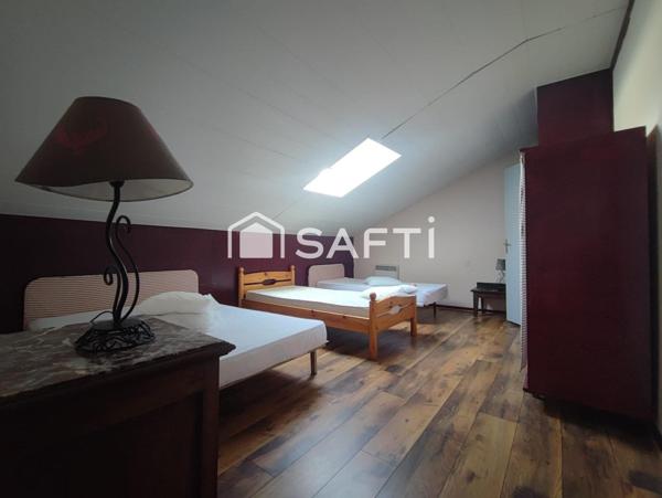 Longère pour location saisonnière, 8 chambres, piscine