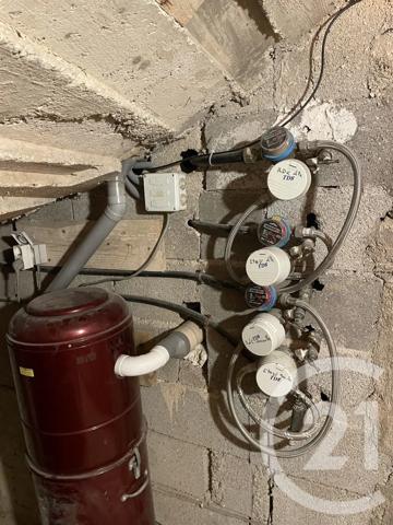 Appartement F3 à vendre  3 pièces - 67,86 m 2   PEZENAS  - 34