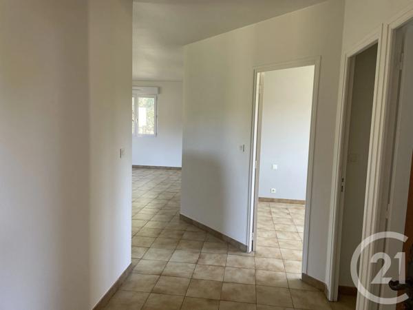 Appartement F3 à vendre  3 pièces - 67,86 m 2   PEZENAS  - 34