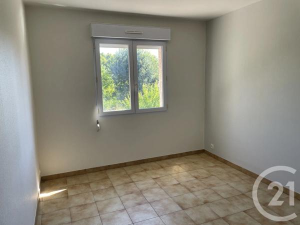 Appartement F3 à vendre  3 pièces - 67,86 m 2   PEZENAS  - 34