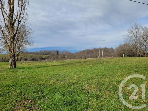 Terrain à vendre  1976 m 2   THERMES MAGNOAC  - 65
