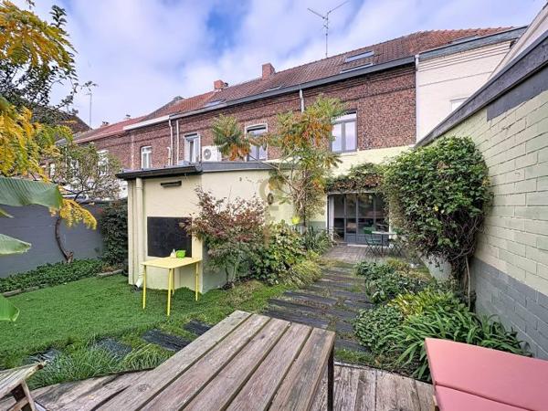 Maison mitoyenne 2 côtés Marcq-en-Baroeul 170 m²