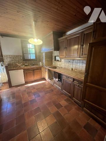 MAISON AVEC PISCINE à SAILLANS