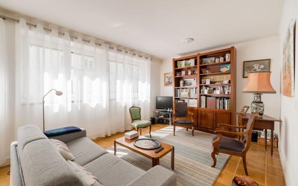 Appartement à vendre    5 pièces • 104,33 m2 Lyon 6