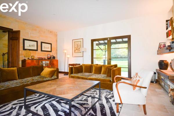 Exceptionnel proche de Bordeaux-Demeure familiale rénovée  avec Piscine et Parc