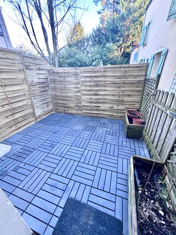 Appartement Meaux 2 pièces 31 m2 - Terrasse - 10 minutes a pied de la gare de Meaux