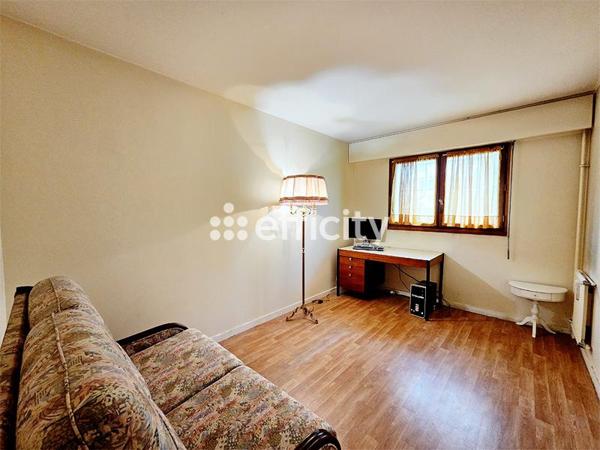 Appartement 4 pièces - 83 m² Exclusivité efficity