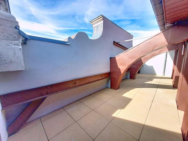 Location / Appartement T3