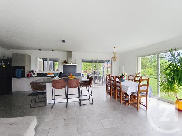 Maison à vendre  5 pièces - 136 m 2   VERDUN SUR GARONNE  - 82