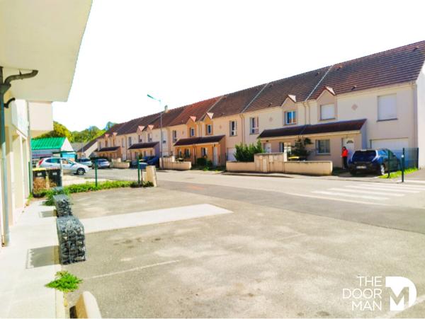Terrain - À vendre - 157 m² - AUNEAU-BLEURY-SAINT-SYMPHORIEN | The Door Man