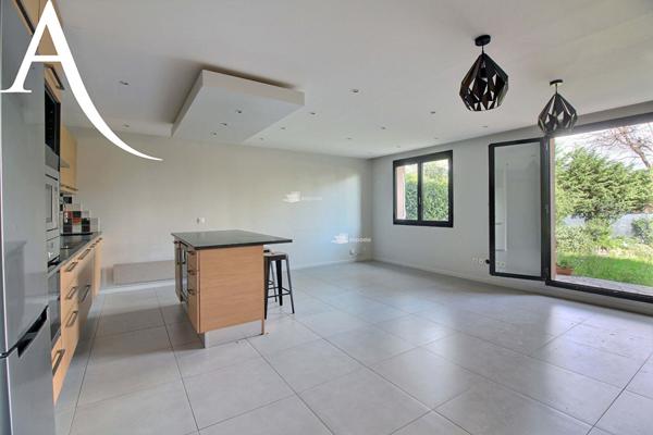 Vente appartement 3 pièces + jardin - Mougins