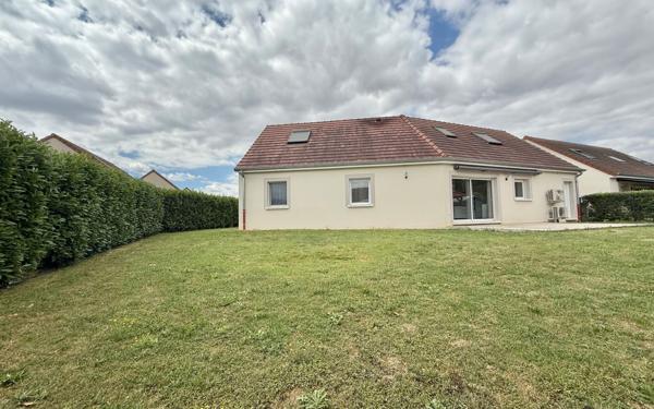 Maison à vendre    6 pièces •  Arc-sur-Tille