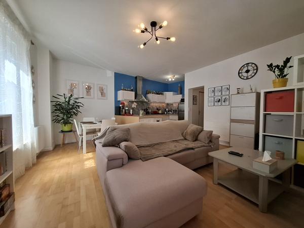 Appartement Charenton Le Pont 2 pièce(s) 52.59 m2 métro Liberté et Bois de Vincennes