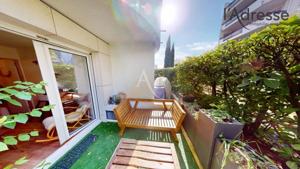 Appartement Suresnes 35 m² avec cave et partking