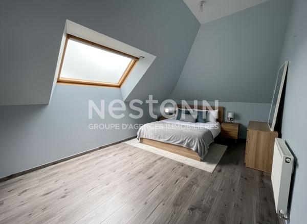Maison à vendre à Ploeren quartier Kerthomas de style contemporaine 6 pièces vie de plain pied garage