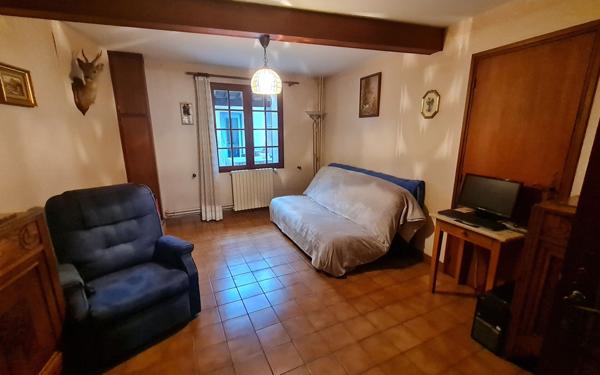 Maison à vendre    4 pièces •  Casteljaloux