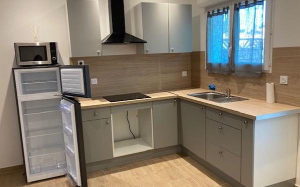 Maison à louer    2 pièces • 31,55 m2 Loriol-du-Comtat