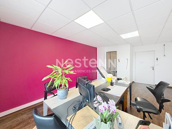 Locaux Professionnels ou Bureaux de 100m² Hyper Centre Mairie Roosevelt - 69500 BRON