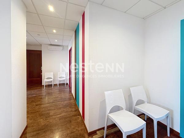 Locaux Professionnels ou Bureaux de 100m² Hyper Centre Mairie Roosevelt - 69500 BRON
