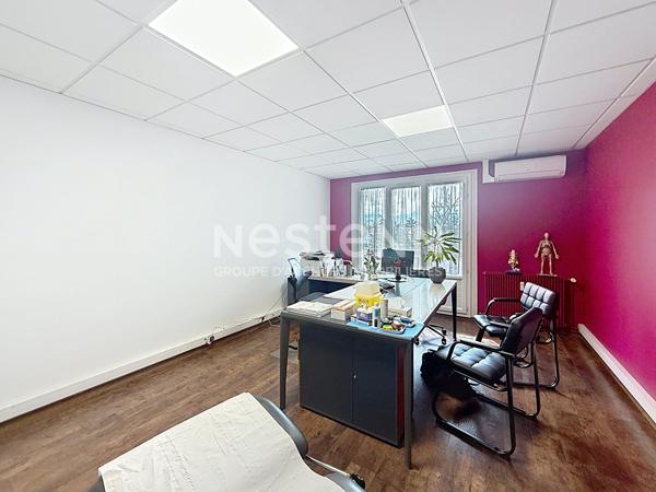 Locaux Professionnels ou Bureaux de 100m² Hyper Centre Mairie Roosevelt - 69500 BRON